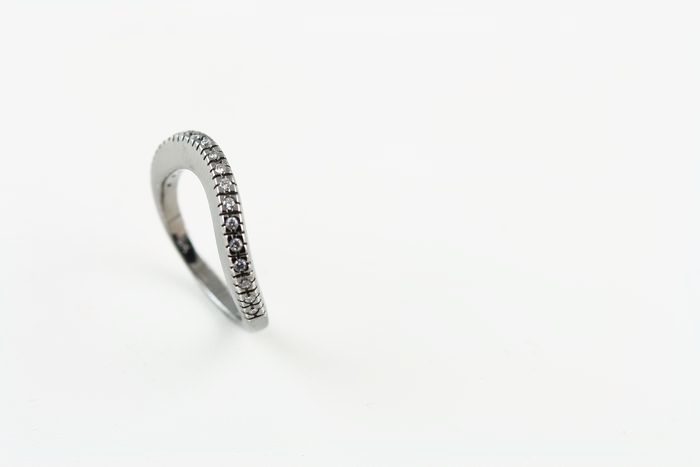 Black diamond wishbone ring: black diamonds set in 18 karat white gold