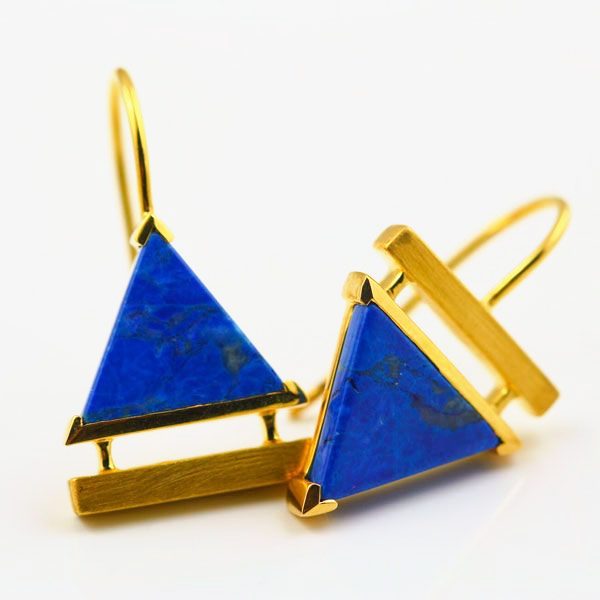 Lapis Lazuli triangle earrings: Lapis Lazuli set in 18 karat yellow gold