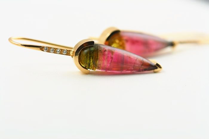 Tourmaline pencil drops: pink Tourmalines and diamonds set in 18 karat gold